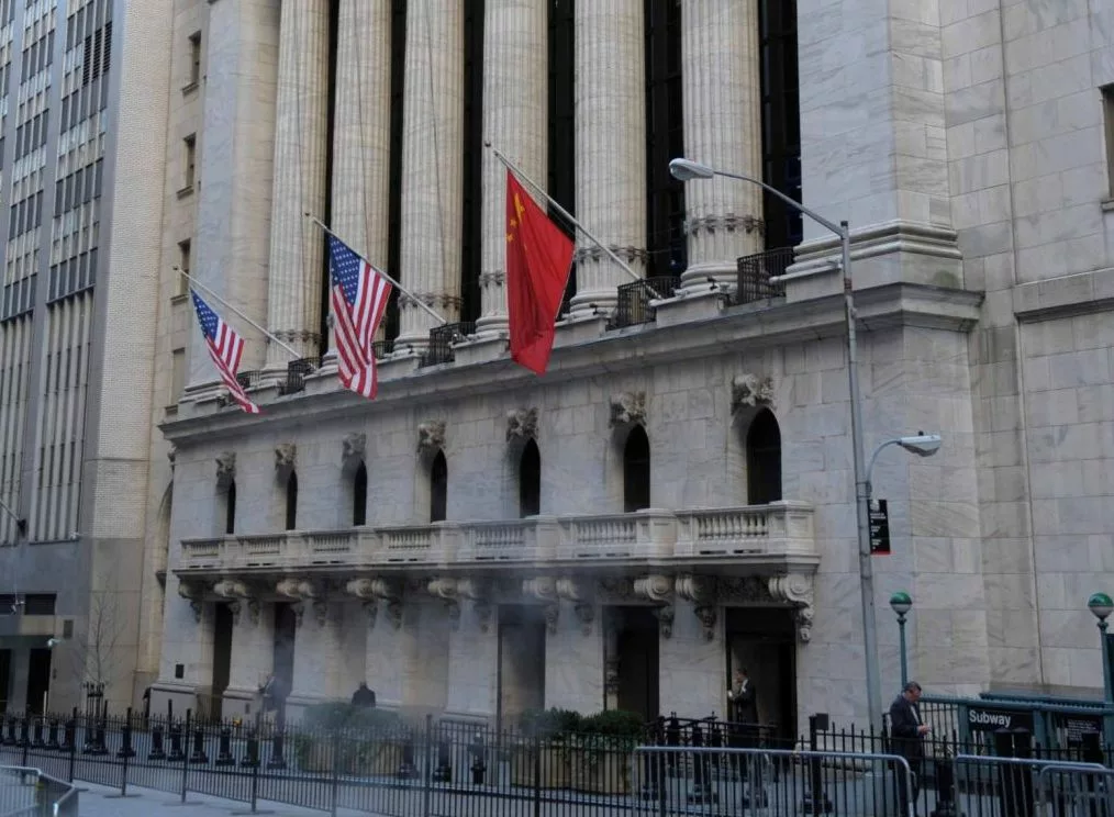 Charles Schwab Enters Prediction Markets