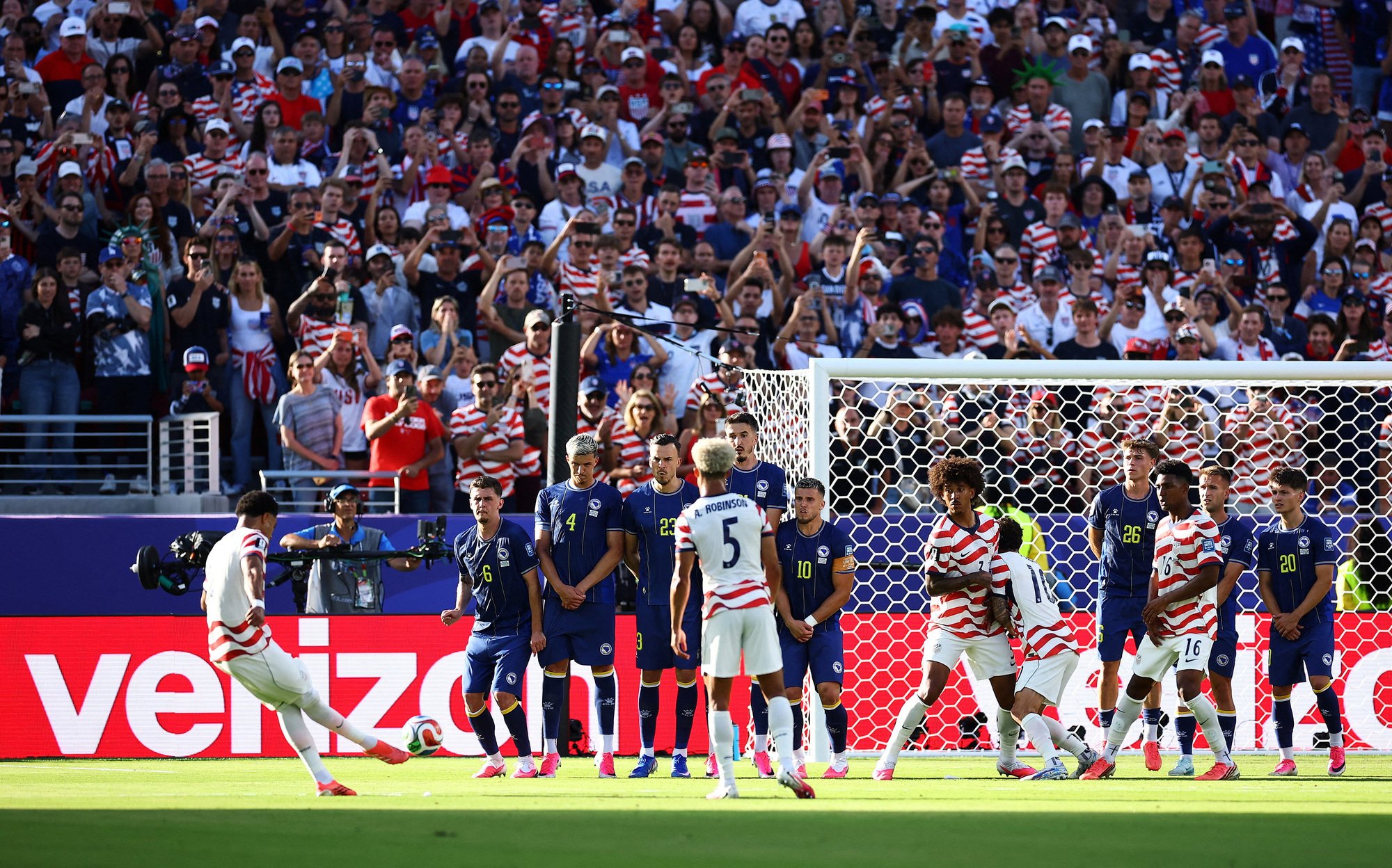 Prediction Markets: USA Has About 25% Chance to Finish in Top 4