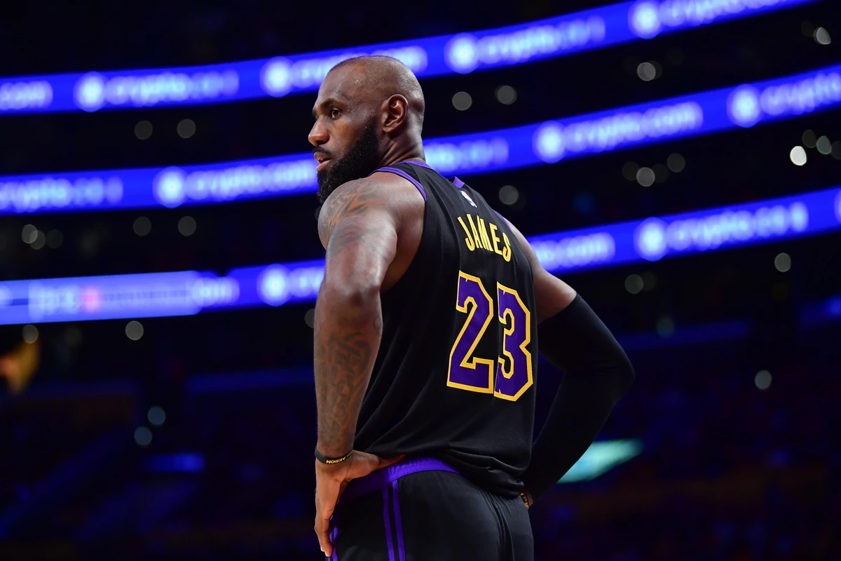 LeBron James Ditches DraftKings for Polymarket Partnership